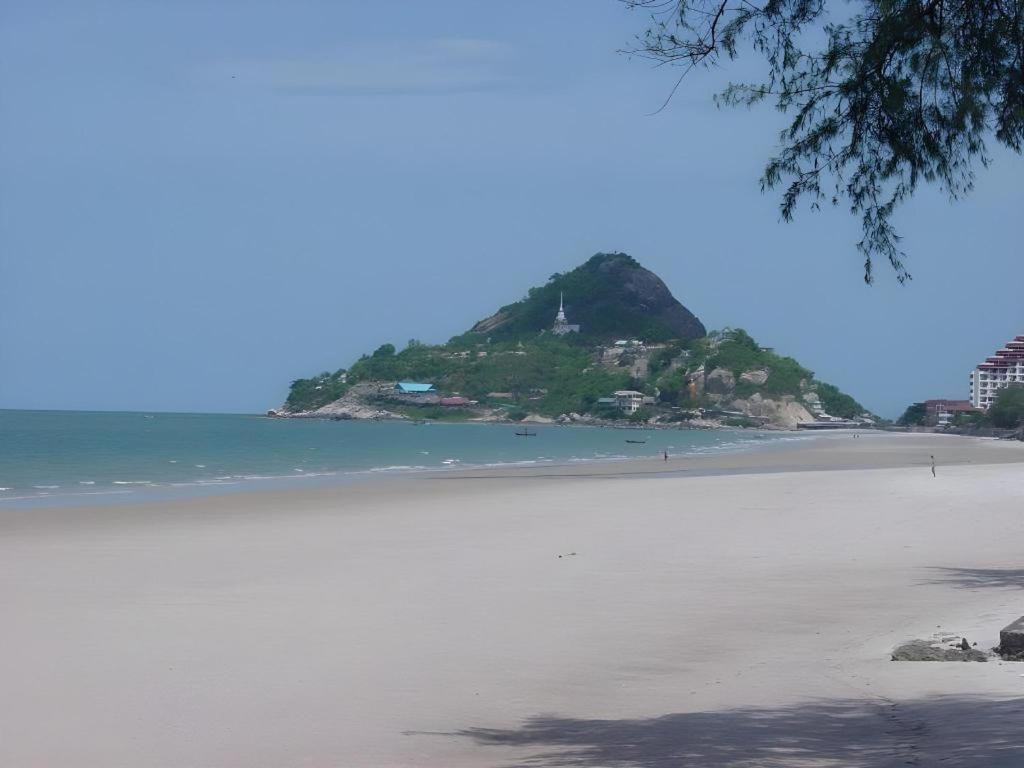 Baan Talay Dao Resort HHQ Exterior foto
