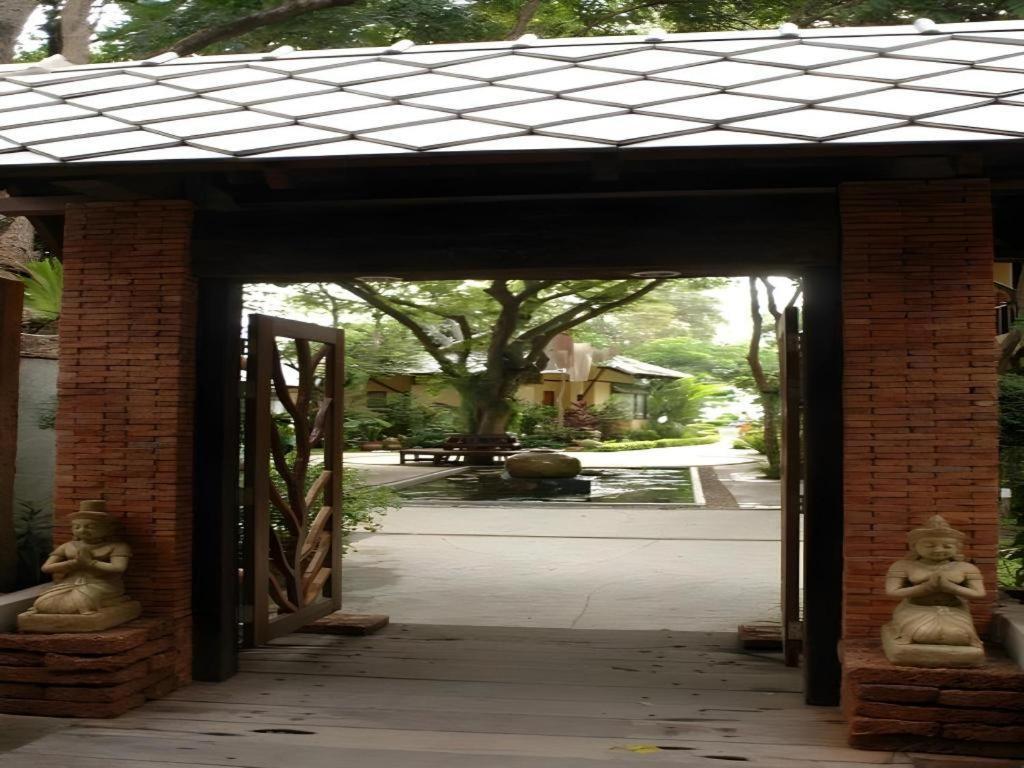 Baan Talay Dao Resort HHQ Exterior foto